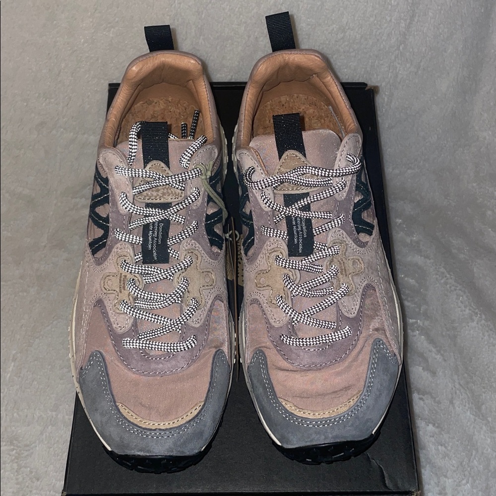 NWT Flower Mountain Solin Sneaker in Grey-Dove and Purple - Picture 9 of 16